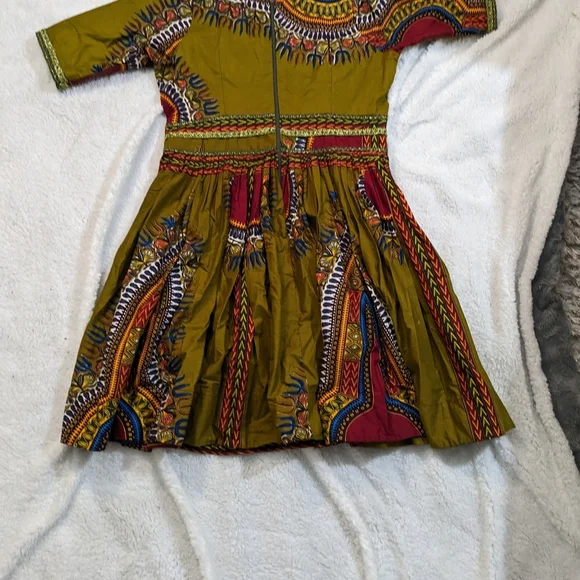 Dresse - Picture 4 of 7